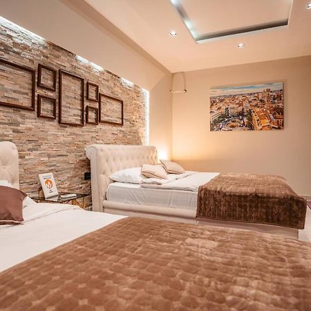 Magico Rooms & Apartments Ni Eksteriør billede